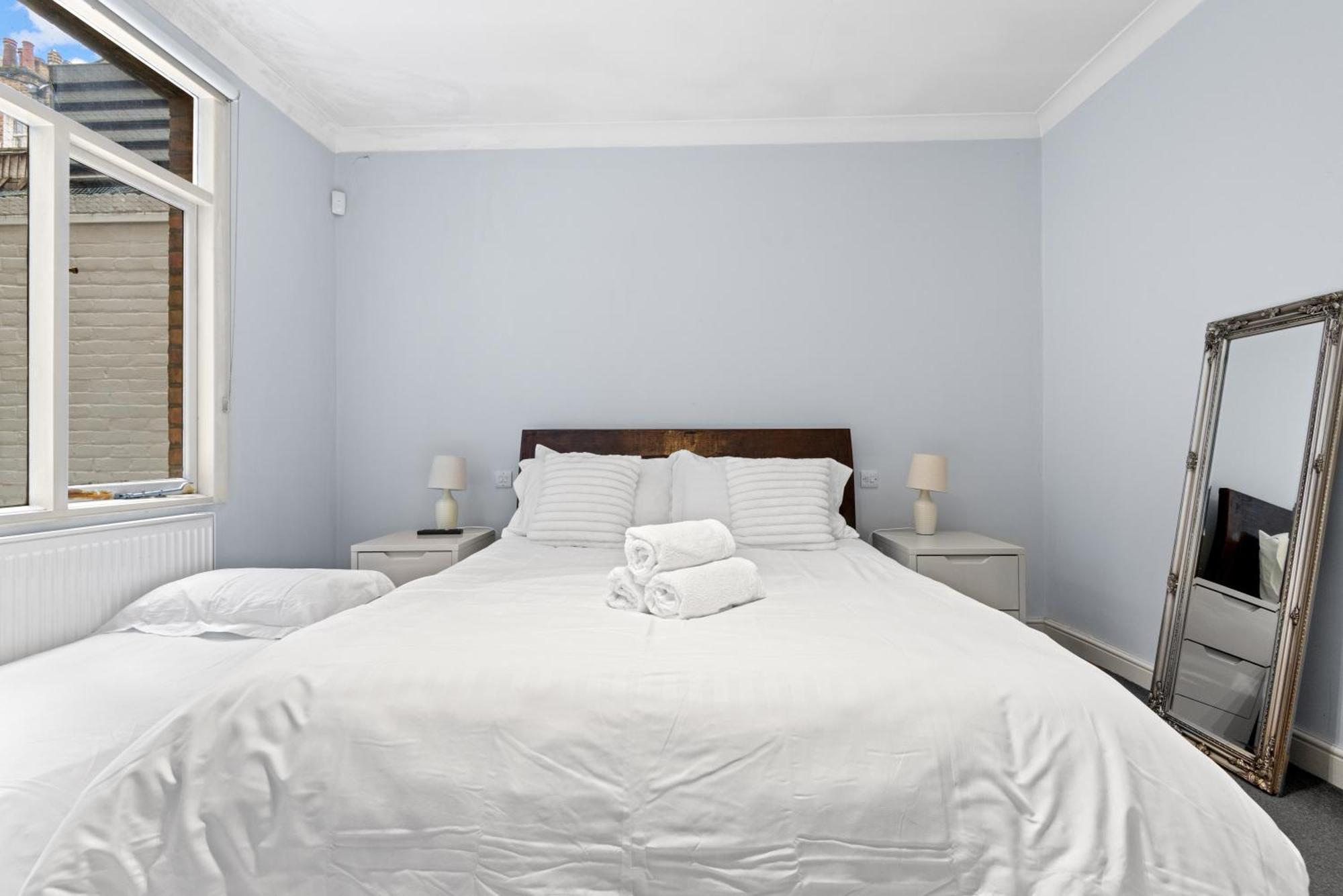 Ferienwohnung Londwell, Boutique Bliss Nestled In Knightsbridge By Harrods London Exterior foto